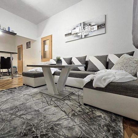 Elite Residence Flos 奥瑞比克 外观 照片